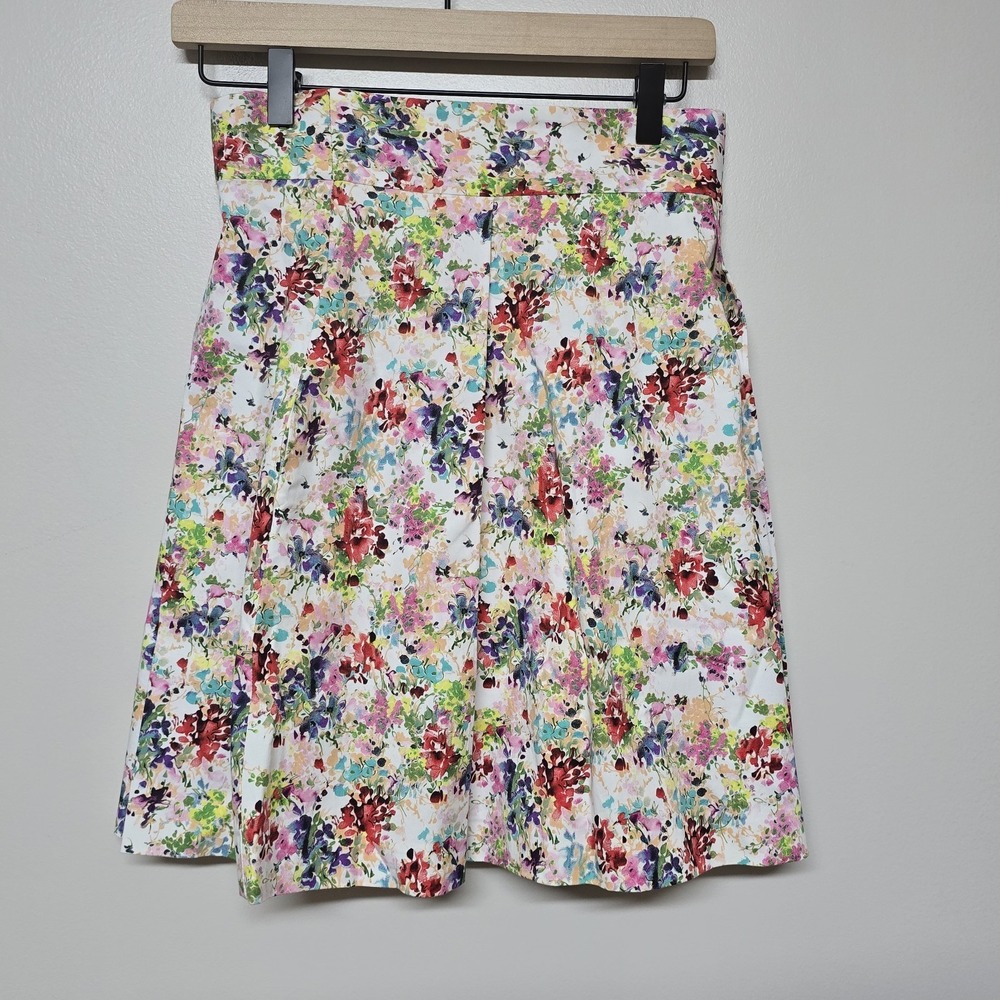 Black Halo Floral A-Line‎ Skirt Women's Size 4 Multicolor Pleated Lined Spring